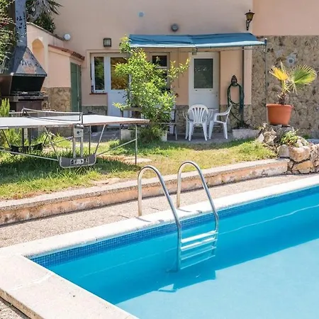 Suria 8 People * Lloret de Mar