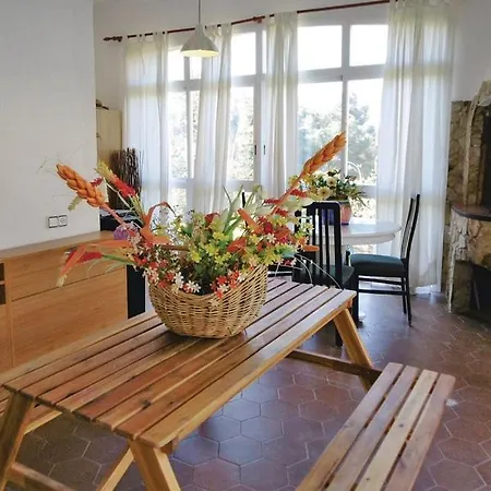 Вилла Suria 8 People *