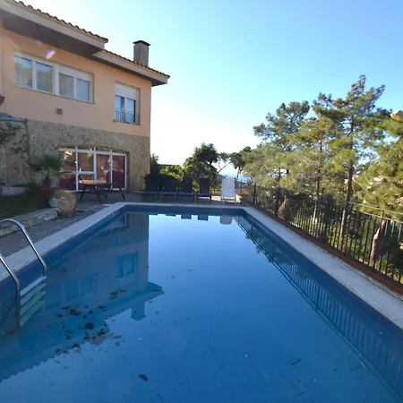 Suria 8 People Vila Lloret de Mar