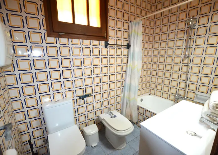 Suria 8 People Villa Lloret de Mar