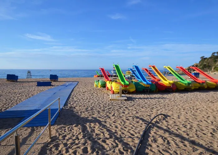 Villa Suria 8 People *