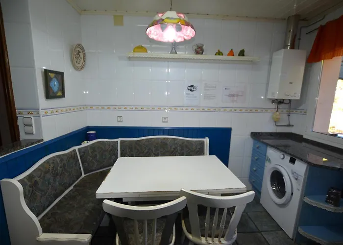 Villa Suria 8 People Lloret de Mar